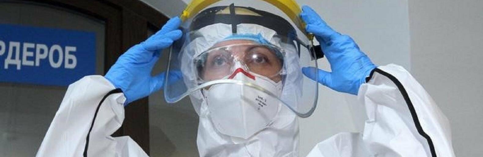 “Лікарі б’ють на сполох через загрозу вірусу, в Україні виявили екстремально заразний підтип”: медики про штам “Омікрон”