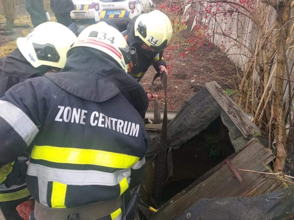 На Львівщині у колодязі втопився чоловік (ФОТО)