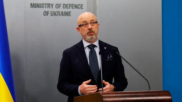Хто уникне призову з 2024 року: роз’ясненя Резнікова