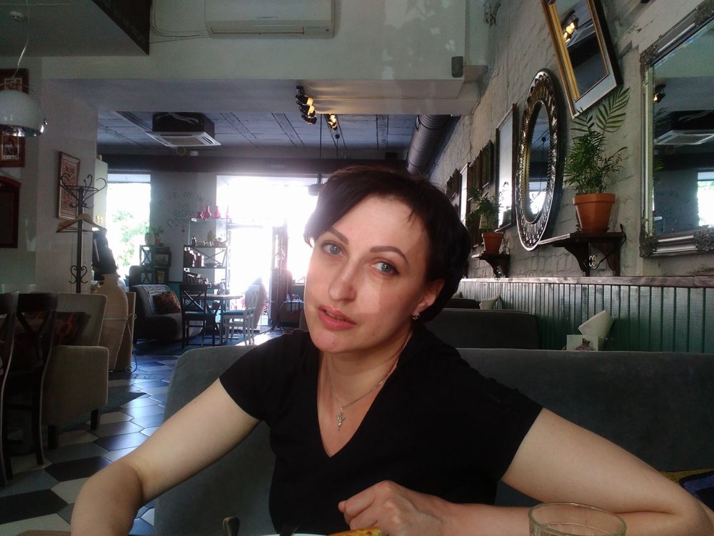 Під Києвом окупанти вбили лікарку, яка намагалася врятувати життя дитини