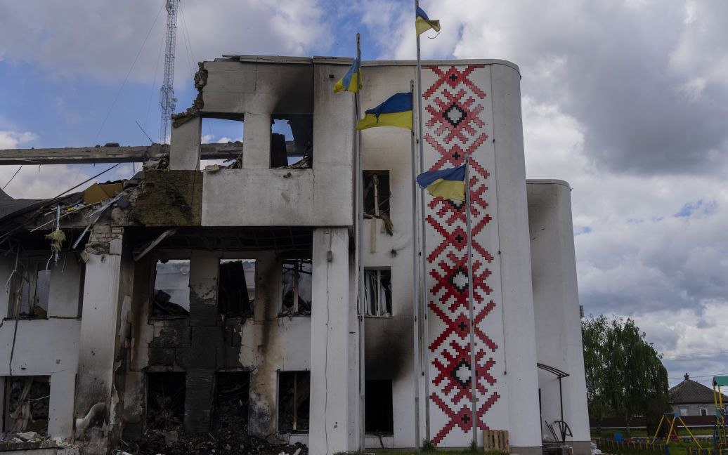 Чи законно продовжувати воєнний стан понад три рази: відповідь експерта