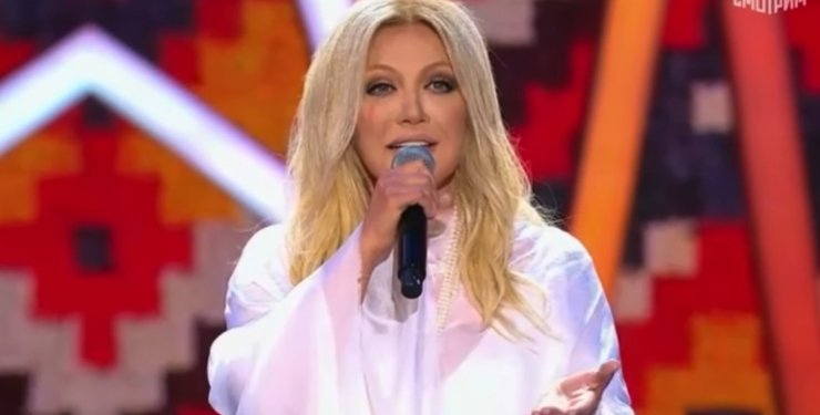 Таїсія Повалій 9 травня заспівала “Пісню про рушник” українською мовою на каналі “Росія 1”