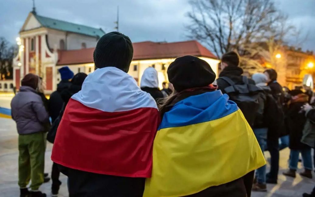 Європейські країни урізають допомогу біженцям: на що можуть розраховувати українці з літа