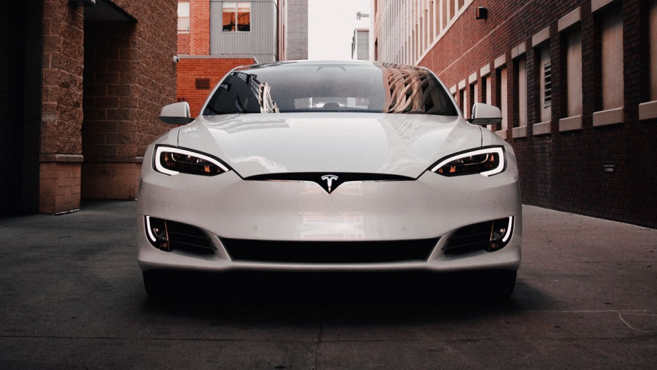 У Німеччині власникам Tesla заборонили в’їзд на деякі території