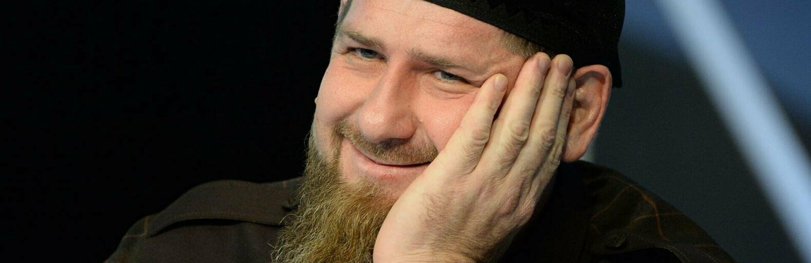 “Закомплексований дон Кадиров”: у мережі висміяли “нюанс” на фото глави Чеченської республіки з Шойгу (ФОТО)