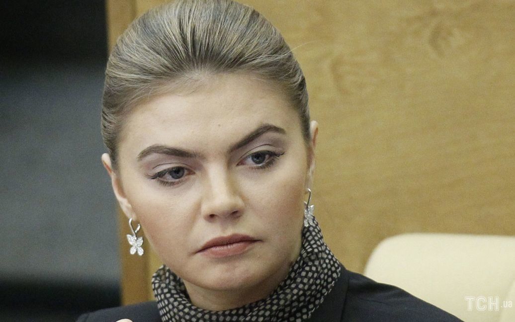 Кабаєва носить сережки за 9 тисяч доларів, створені нащадком емігрантів із Києва (фото)
