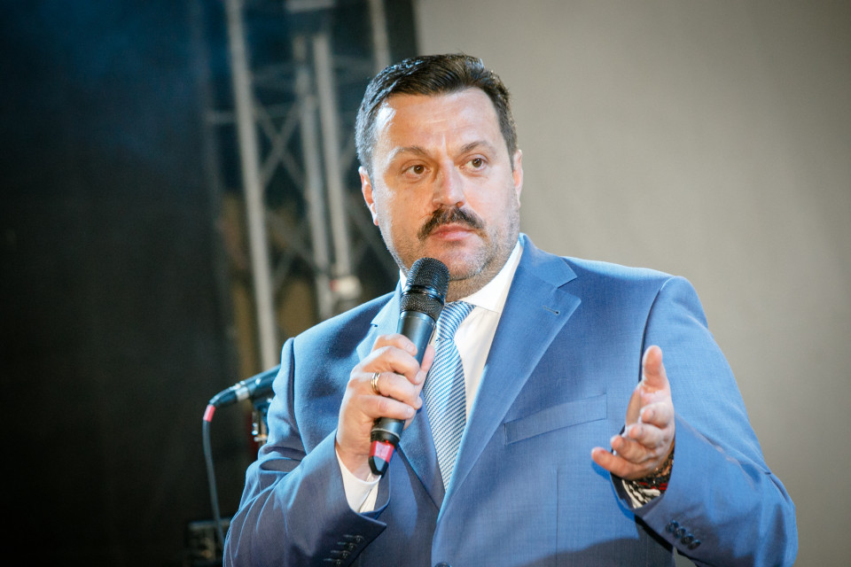 Викрито агентурну мережу ГРУ РФ, до якої входив нардеп Деркач, – СБУ. ВIДЕО Джерело: https://censor.net/ua/n3349950