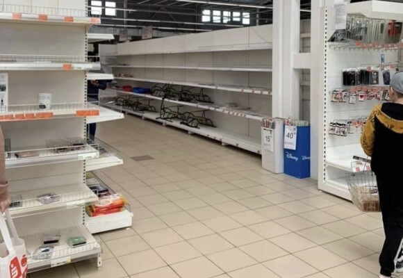 Ще два продукти зникли з полиць магазинів: хвиля нового дефіциту в Україні