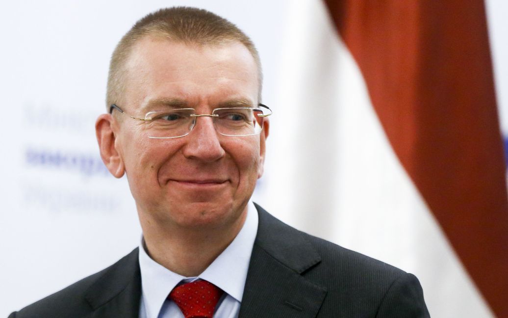 У Латвії окупантів оригінально привітали з Днем РФ: побажали поразки у війні проти України
