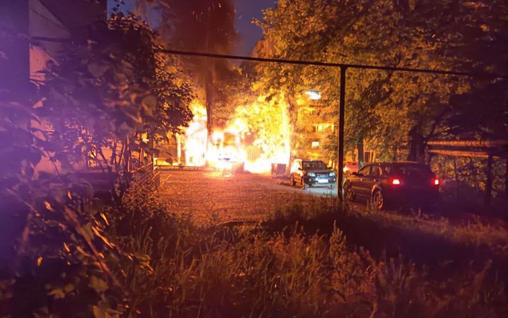 Один район “звільняв” інший: експерт розповів, як донеччани зрозуміли, що росіяни обстріляли Донецьк