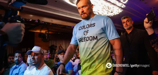 “В Україні війна”. Усик у Лондоні рідною мовою відповів про Росію. Відео
