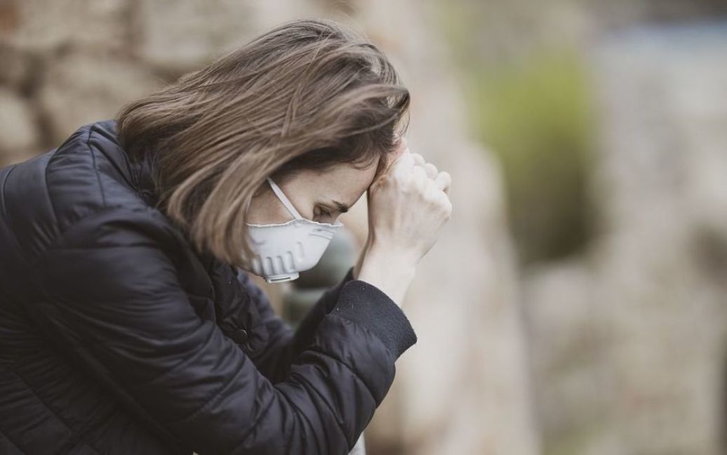 Коронавірус атакує із новою силою: фіксують лише важкі перебіги, тож до поліклінік потягнулись люди на вакцинацію