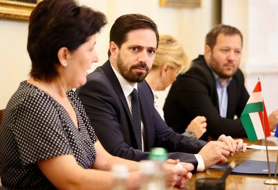 А що сталось? Угорщина готова допомагати Україні у війні проти РФ: чиновник зробив несподівану заяву