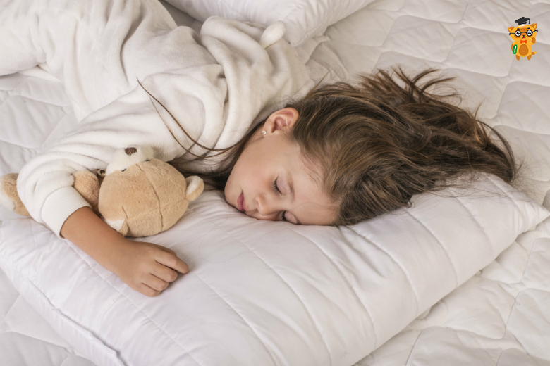 Як вам така ідея? Денний сон у підвалі: садочкам рекомендують перенести ліжка в укриття