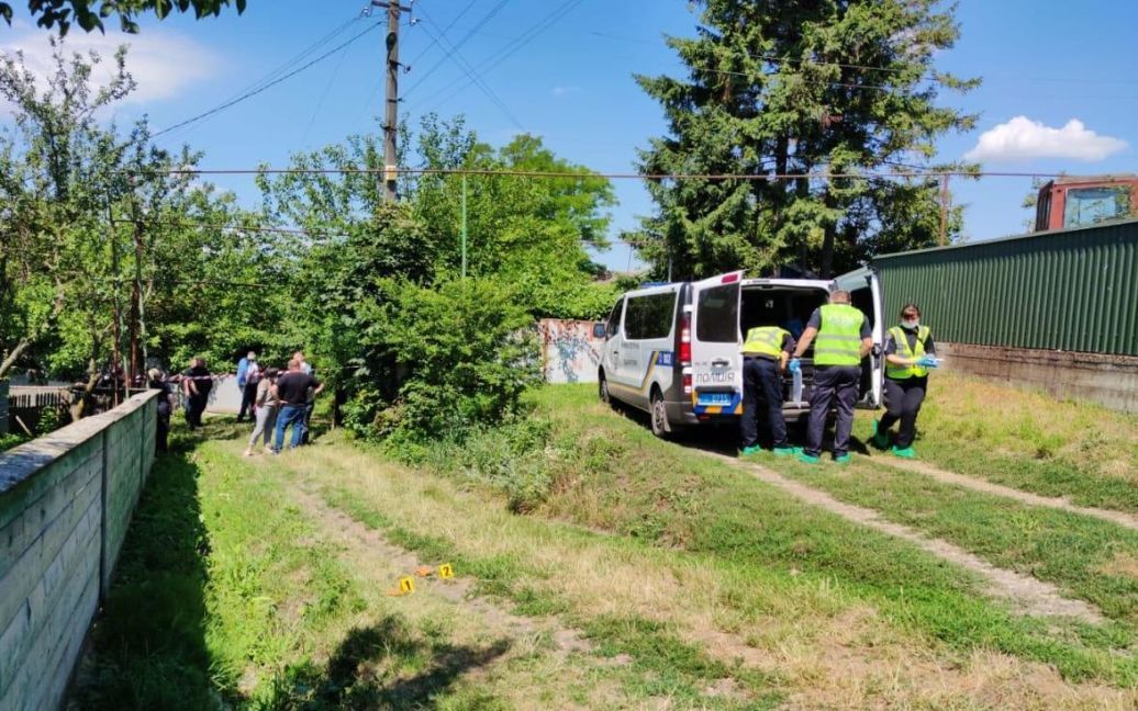 У Чернівецькій області загадково загинуло подружжя на дачі