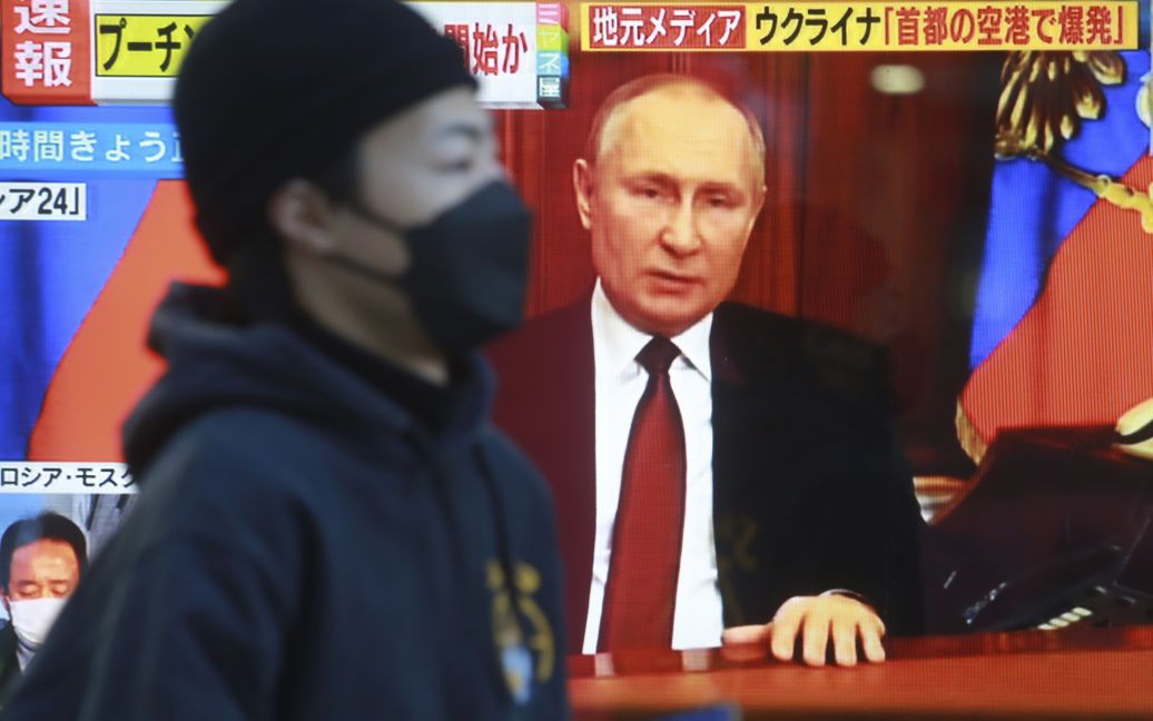Японія попередила про загрози з боку Росії та Китаю