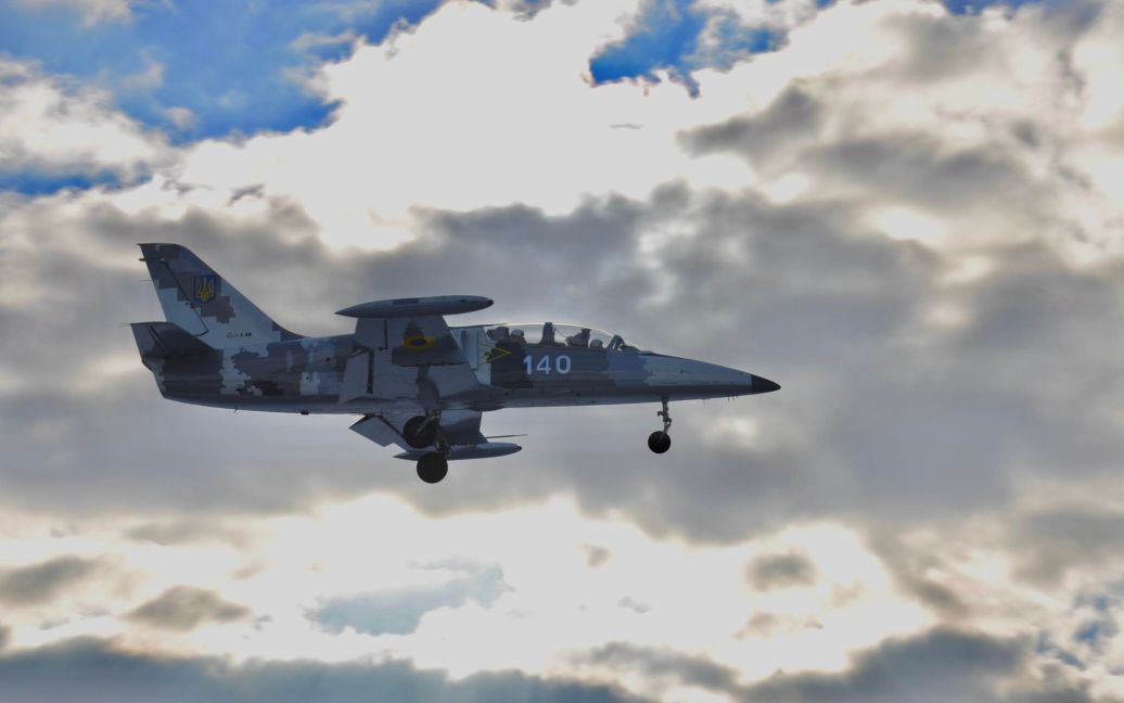 На півдні України авіація ЗСУ завдала 10 ударів по окупантах, артилерія накривала ворога дві сотні разів