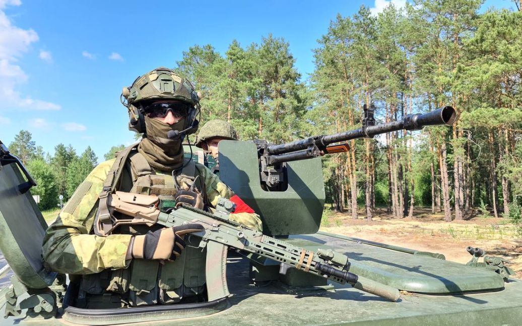 “Віддані режиму Лукашенка”: експерт розповів, які сили Білорусь може кинути в наступ на Україну