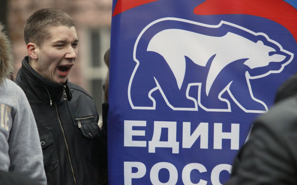 Проявили “жест доброї волі”: путінська партія “Єдина Росія” втекла з окупованого Херсона
