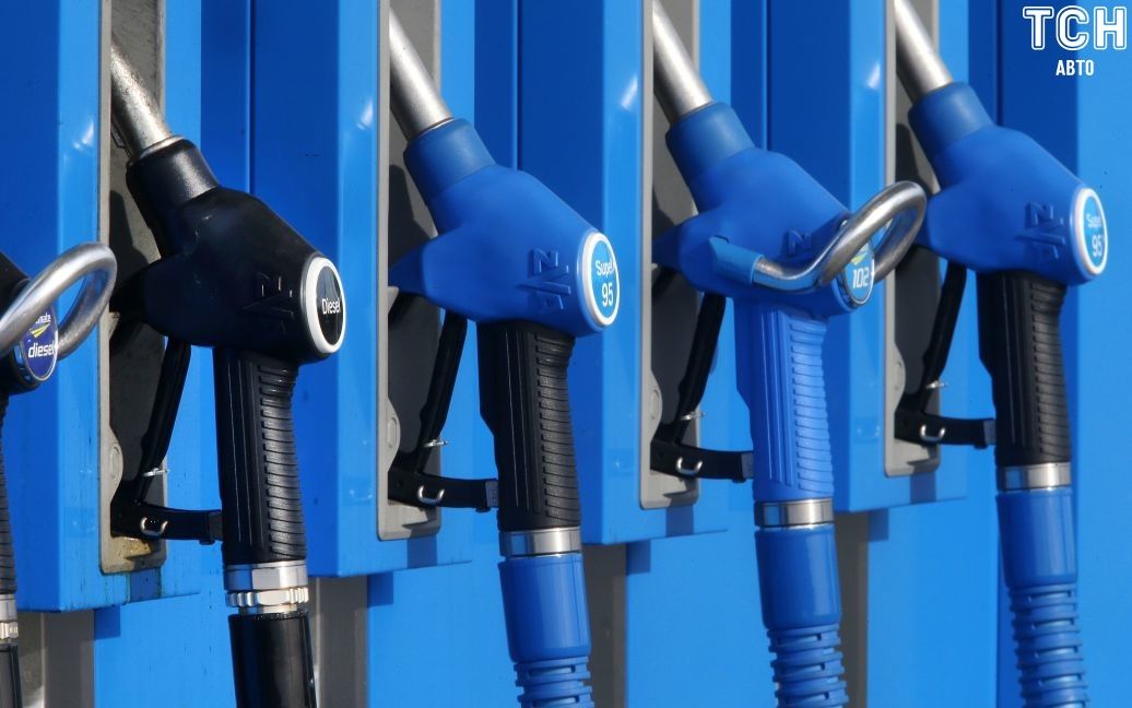 Українські АЗС змінили ціни на бензин та дизель: яка тепер їхня вартість