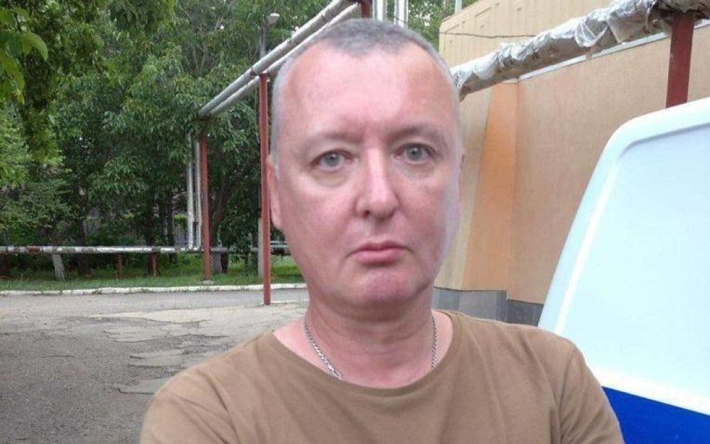Зголив вуса та хотів потрапити до України: терорист Гіркін вперше прокоментував своє затримання