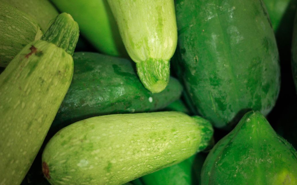 Чим корисні кабачки: три незвичайні способа використання цих овочів