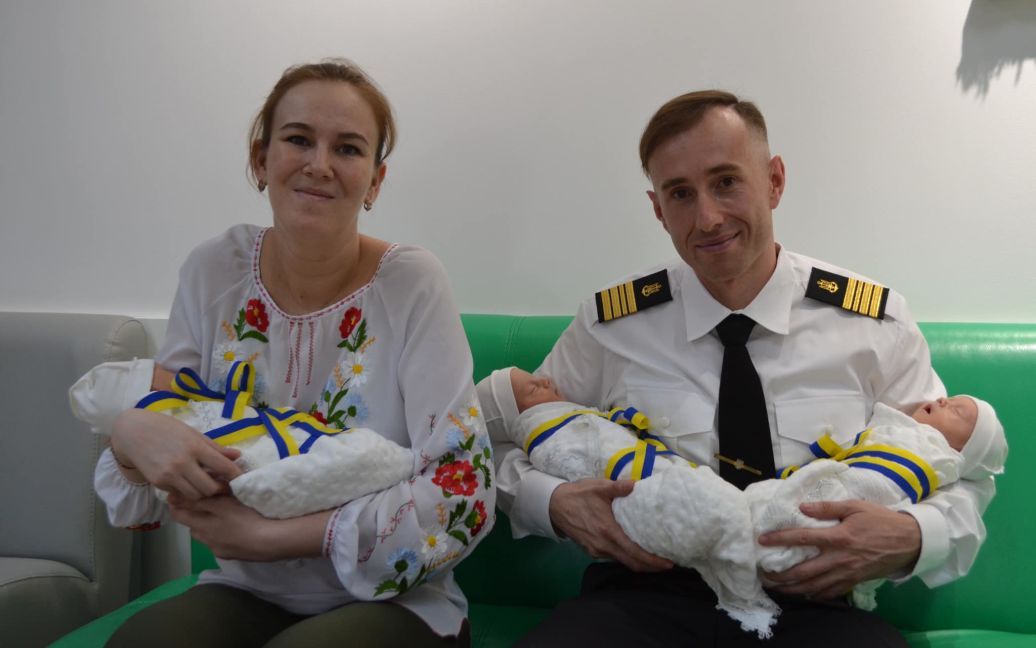 У день народження головнокомандувача ЗСУ у сім’ї військових народилась трійня: всім дали символічні імена