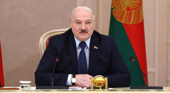 Лукашенко вимагає від України піти на переговори з Путіним і погрожує “знищенням” у разі відмови