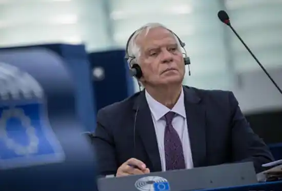 Боррель за два тижні надасть пропозиції щодо прискорення постачання зброї Україні