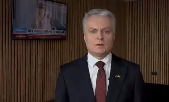 Президент Литви закликав Захід перетнути "червоні лінії" щодо військової допомоги Україні
