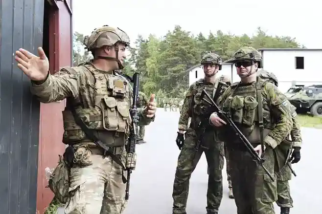 Фінляндія хоче дозволити військам США розміщуватись на території країни