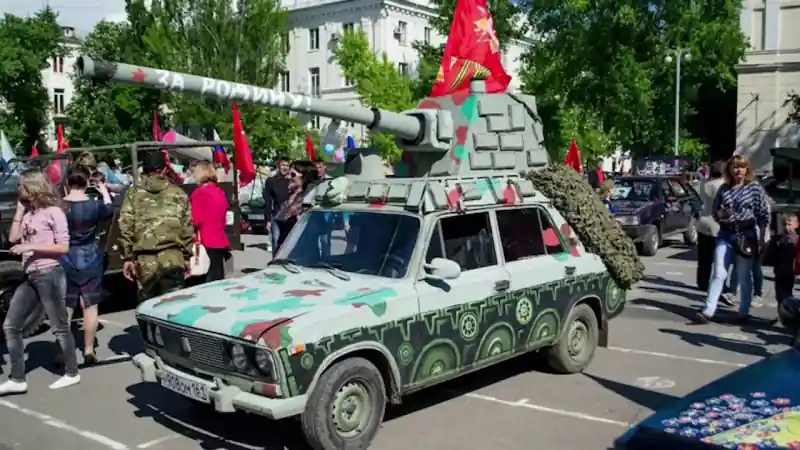 Генштаб ЗСУ попередив про можливі провокації Кремля на території Росії під час "побєдобєсія"