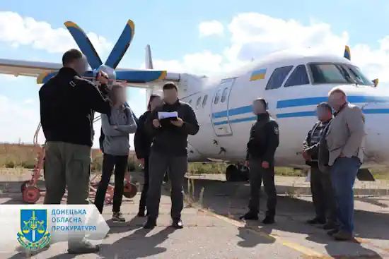 Прокурори арештували літак, завадивши окупантам створити "авіакомпанію" в окупованому Маріуполі