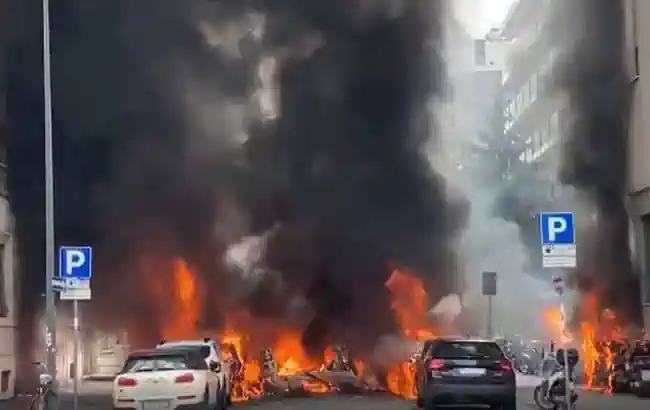 У центрі Мілана пролунав потужний вибух та спалахнула пожежа