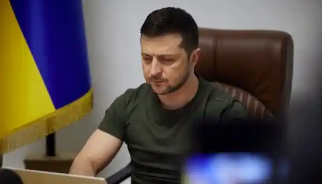 В Україні продовжать воєнний стан і мобілізацію: Зеленський вніс до Ради законопроєкти