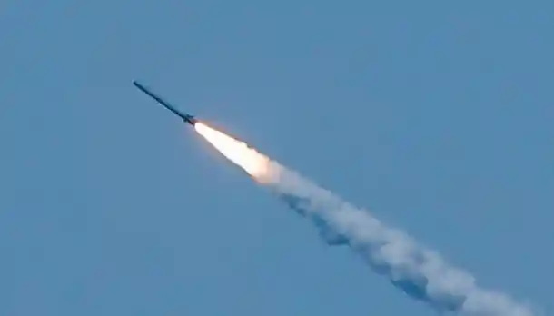 Нічна атака на Київ: ППО збила понад 20 ракет
