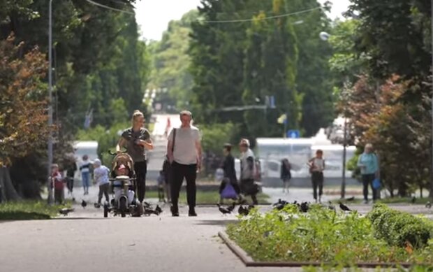 Стосується кожної сім’ї: вже з понеділка в Україні вводять обмеження на 3 місяці