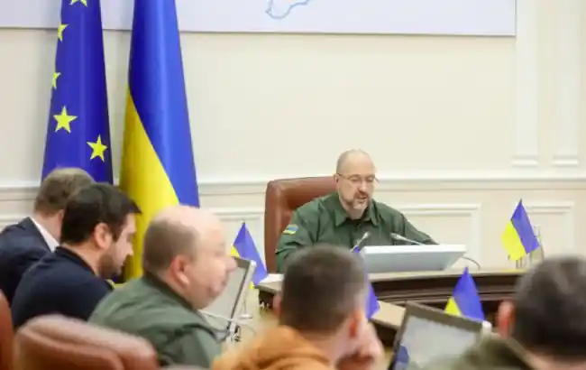 Кабмін "розпиляв" 23,7 млрд грн на відбудову України