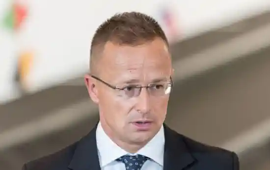 Кремлівські пацюки з Угорщини заявили, що й надалі блокуватимуть допомогу ЄС Україні