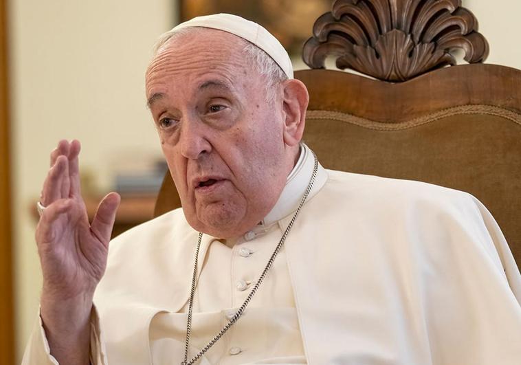 Папа Римський вимагає від Європи не давати зброю Україні, бо це не креативно