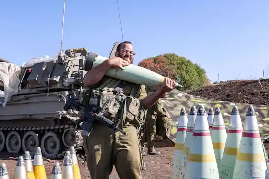 Axios: США збираються передати Ізраїлю боєприпаси, які призначалися Україні