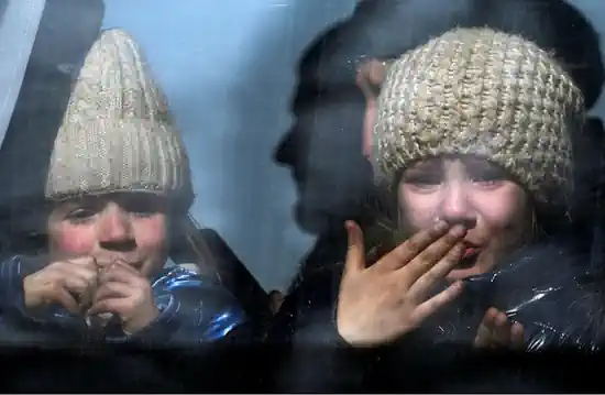 Ворог продовжує проводити примусові медогляди українських дітей на ТОТ, після яких їх відправляють на "оздоровлення" до РФ