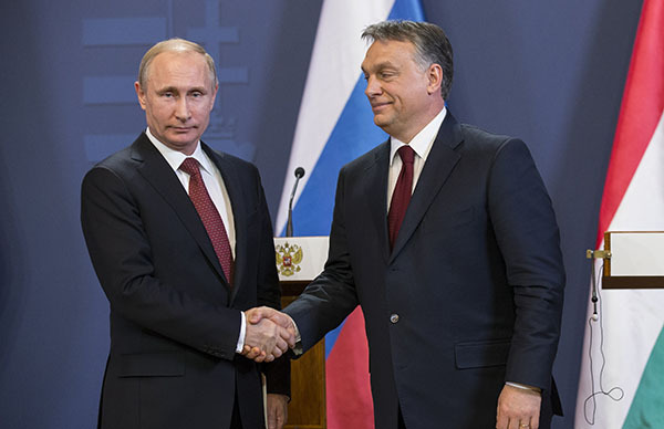 Угорські посіпаки кремля повністю заблокували обговорення нових санкцій ЄС проти РФ
