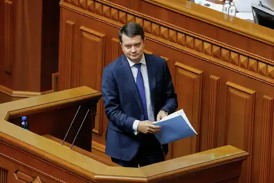 Голосування по Безуглій: Разумков заявив про злочин Стефанчука до ДБР