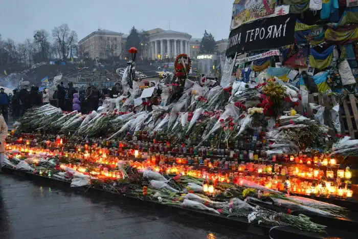 Сьогодні Україна вшановує пам’ять Героїв Небесної сотні