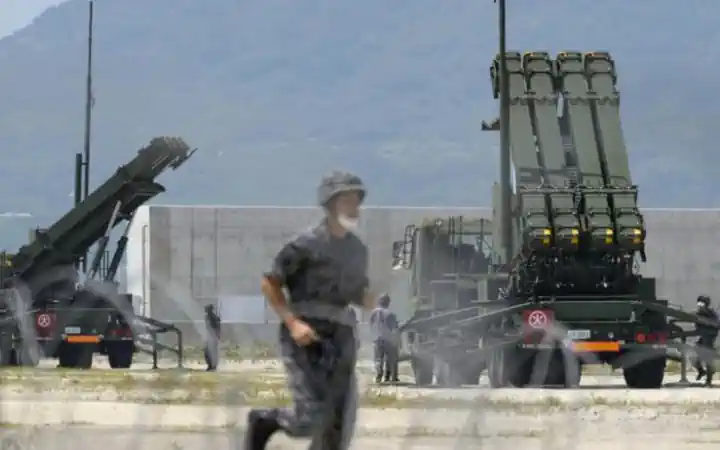 Kyodo News: Японія планує розгорнути на острові Кюсю ракети великої дальності