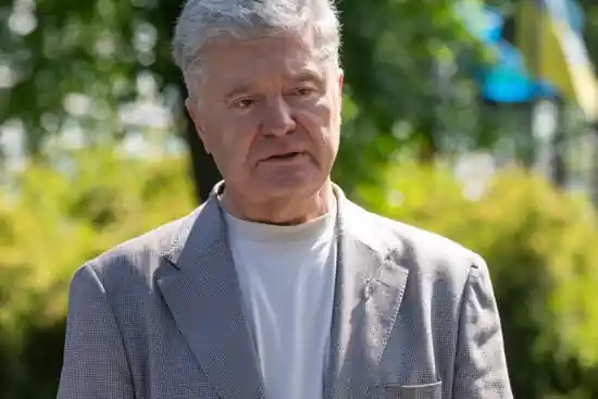 Порошенко: Україна має взяти на озброєння переговорну тактику Ізраїлю та США