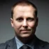 Суд поновив справу про контрабанду, у якій підозрюваною є сестра керівника підрозділу НАБУ Скомарова – ЗМІ