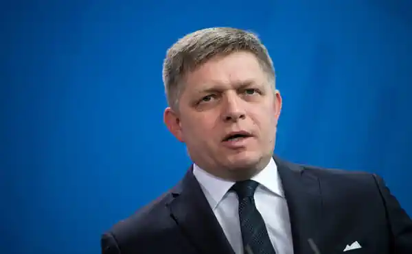 Фіцо: Словаччина не здатна заблокувати відмову ЄС від російського газу