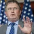 Маск хоче профінансувати заклятого ворога Трампа